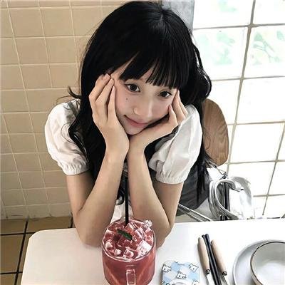 我曾是罗丽娜·波比特